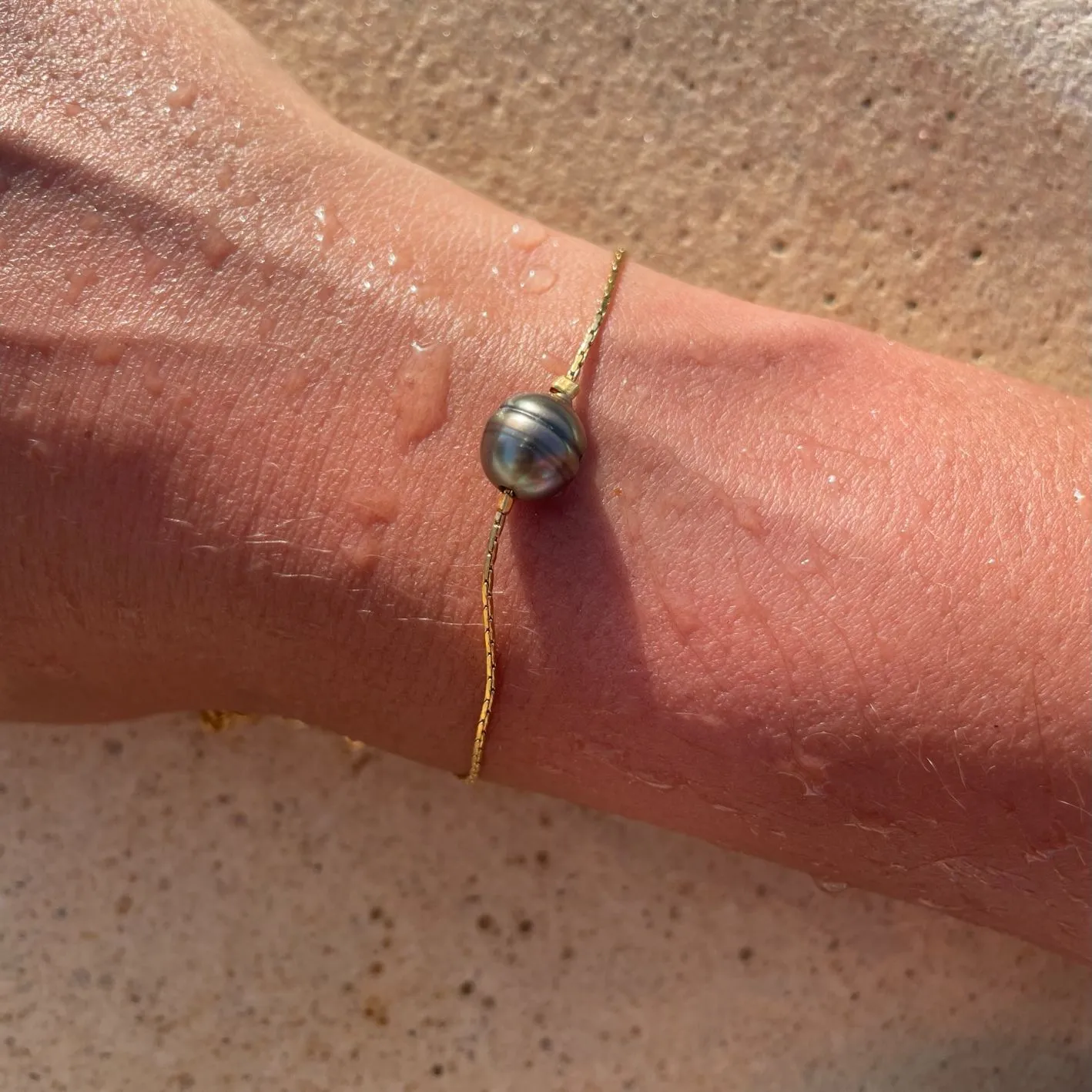 Bracelet Vaiana doré artisanal