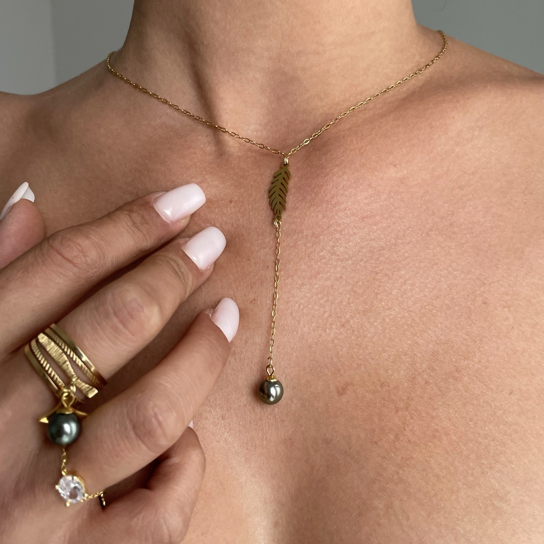 collier artisanal perle de tahiti collier plume artisanal