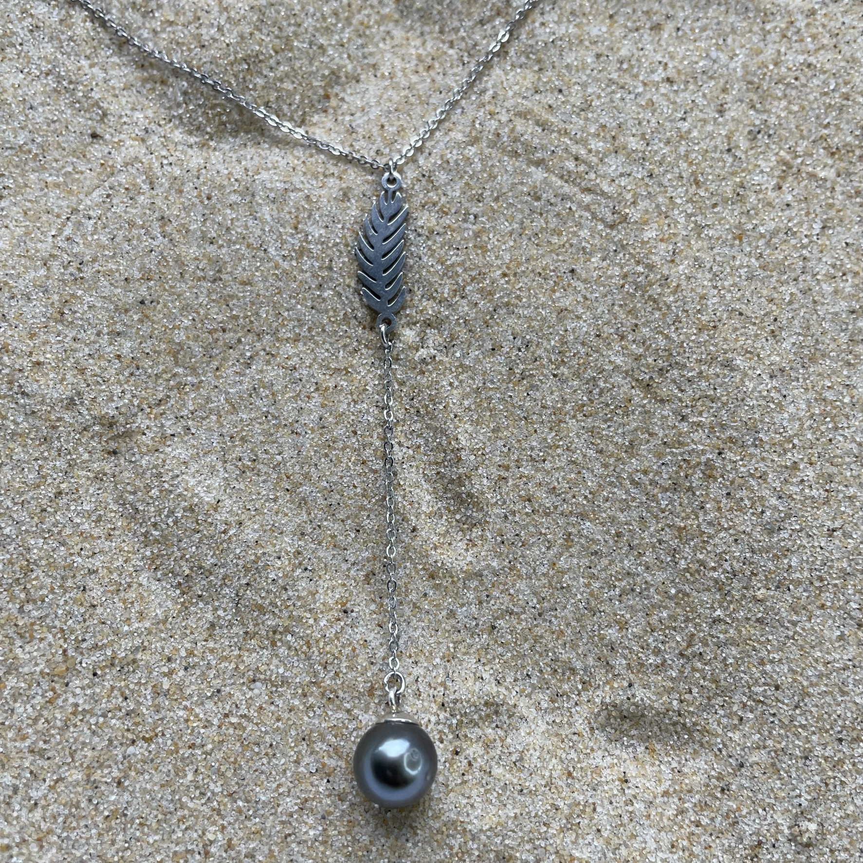 collier plume argenté Collier plume argenté