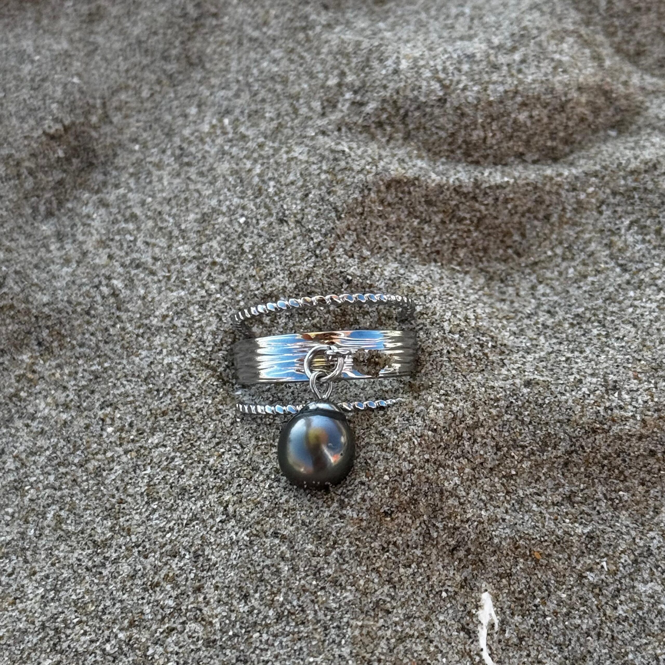 Bague Fetia argente perle de tahiti