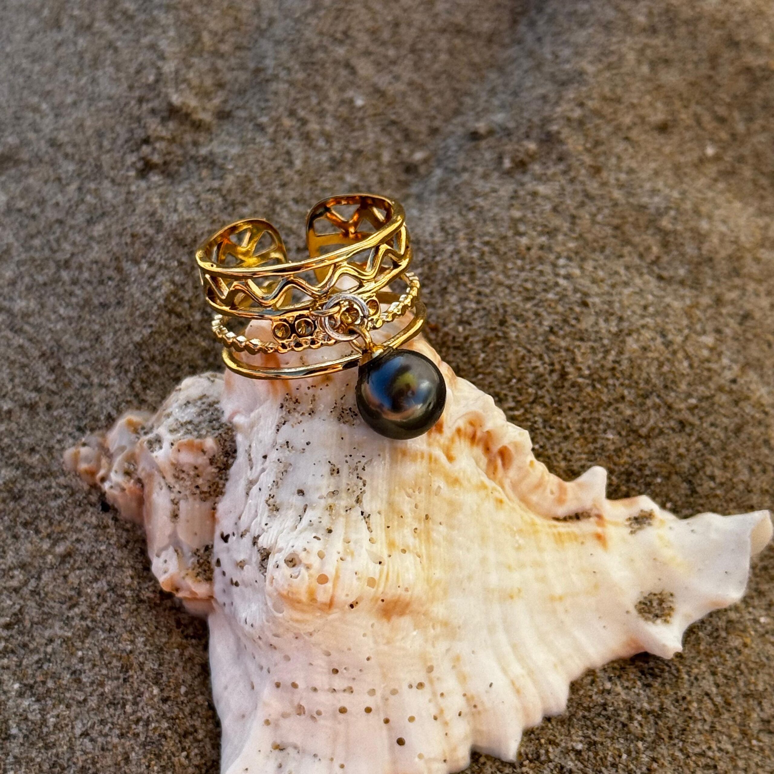 Bague Tehani doré perle de tahiti