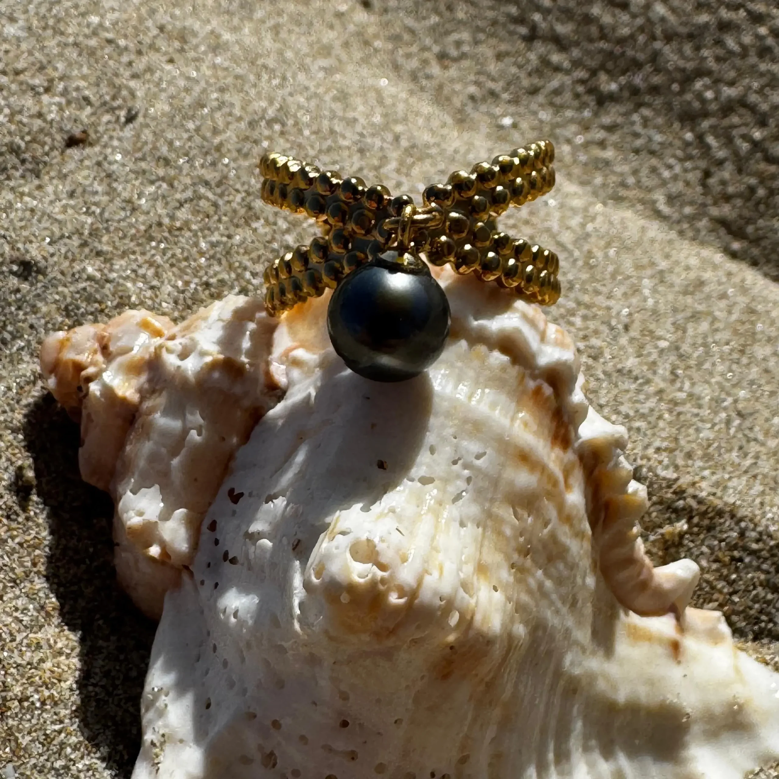 bague-Tahia-dore-perle-de-tahiti