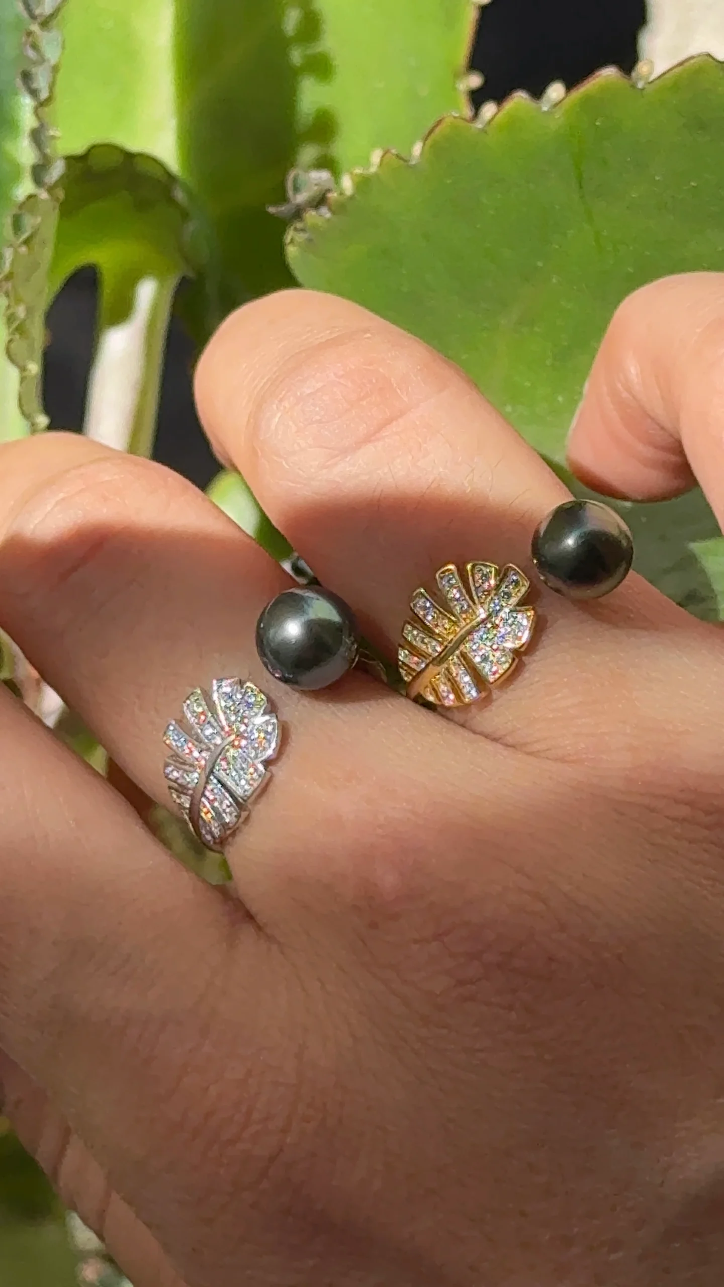 Bague Tropicalia argent 925, feuille en oxyde de zirconium avec une perle de Tahiti